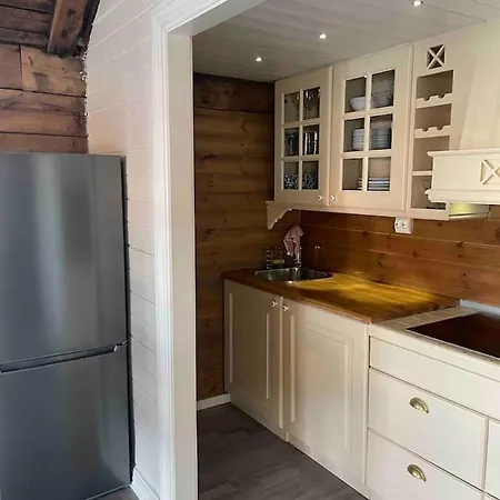 Autentisk Rorbu Feriehus