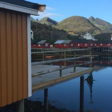 Feriehus Autentisk Rorbu Moskenes