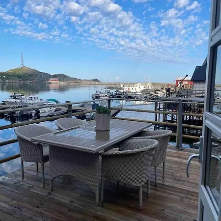 Feriehus Autentisk Rorbu